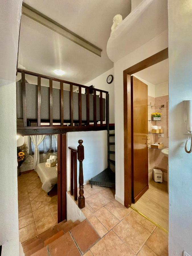 A.d Vatican House Apartment *