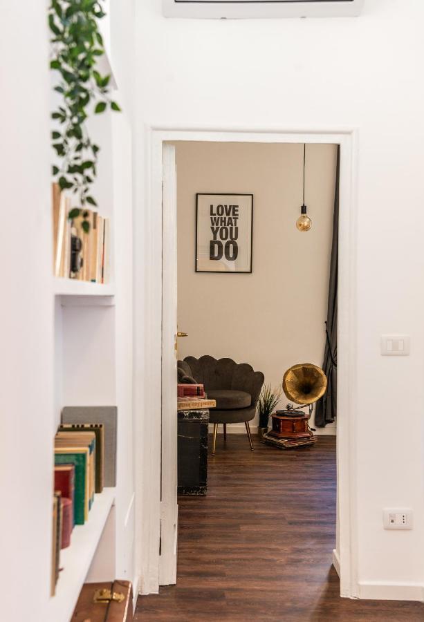 Via Del Corso Apartment Rome