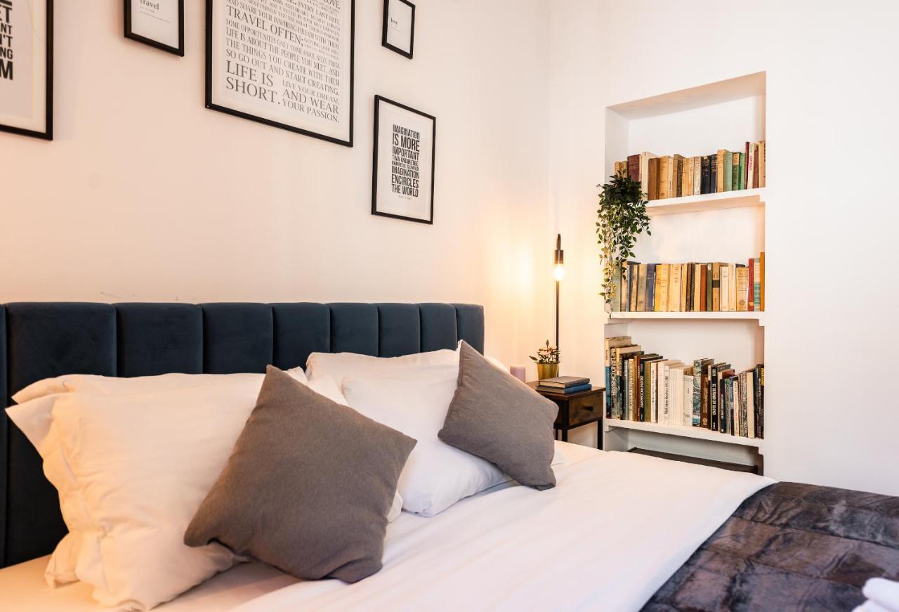 Apartment Via Del Corso Rome