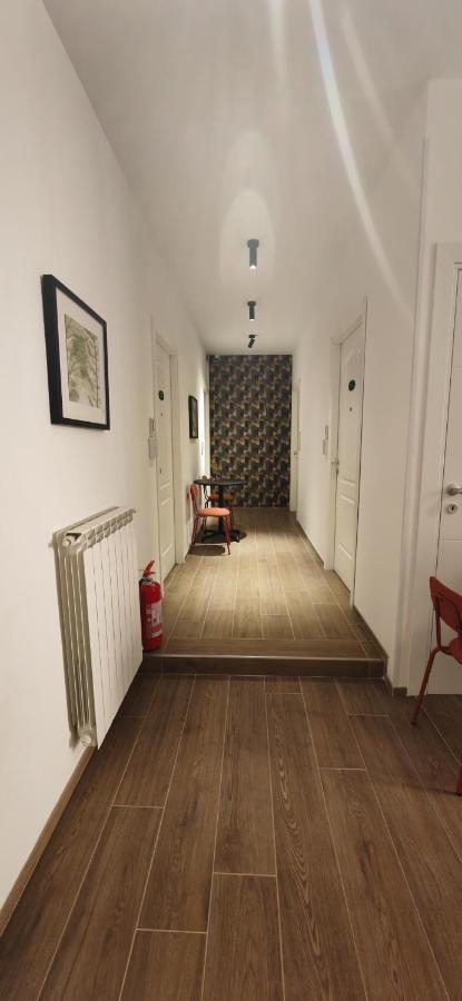 The B Place Cola Rome