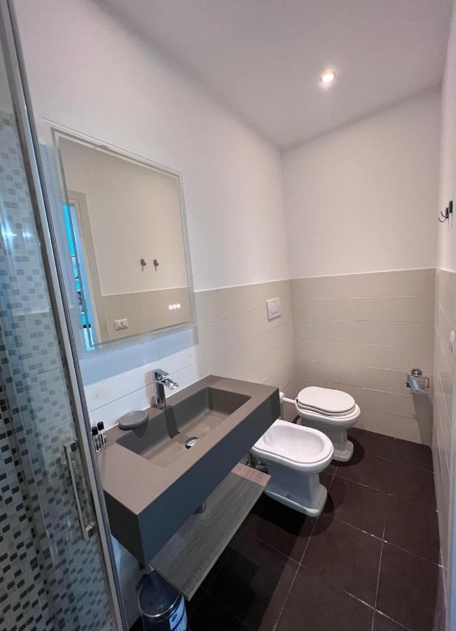 The B Place Cola Guest house Rome