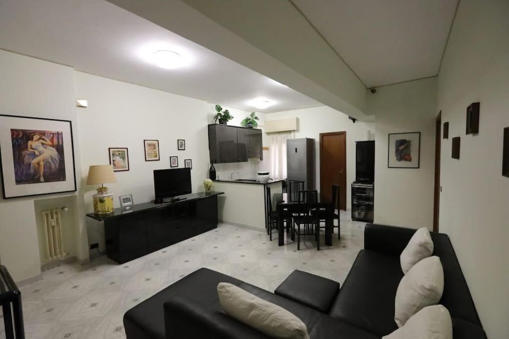 Apartment Pochi Passi Da San Pietro Metro A Cipro Rome