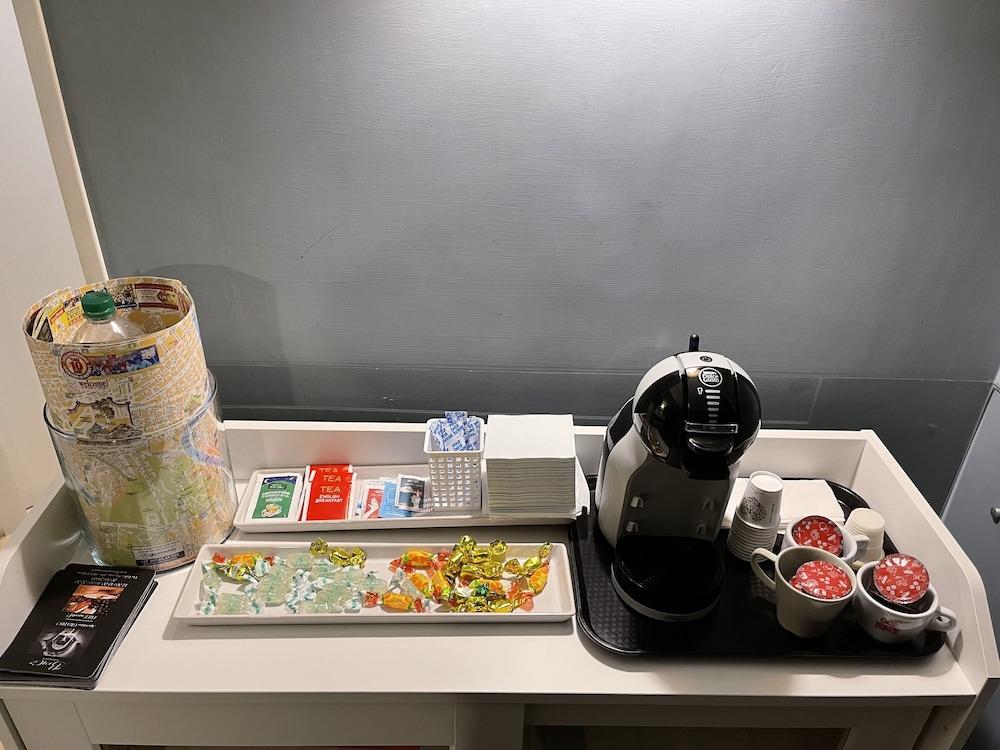 Guest house 94rooms Vatican - Vigliena