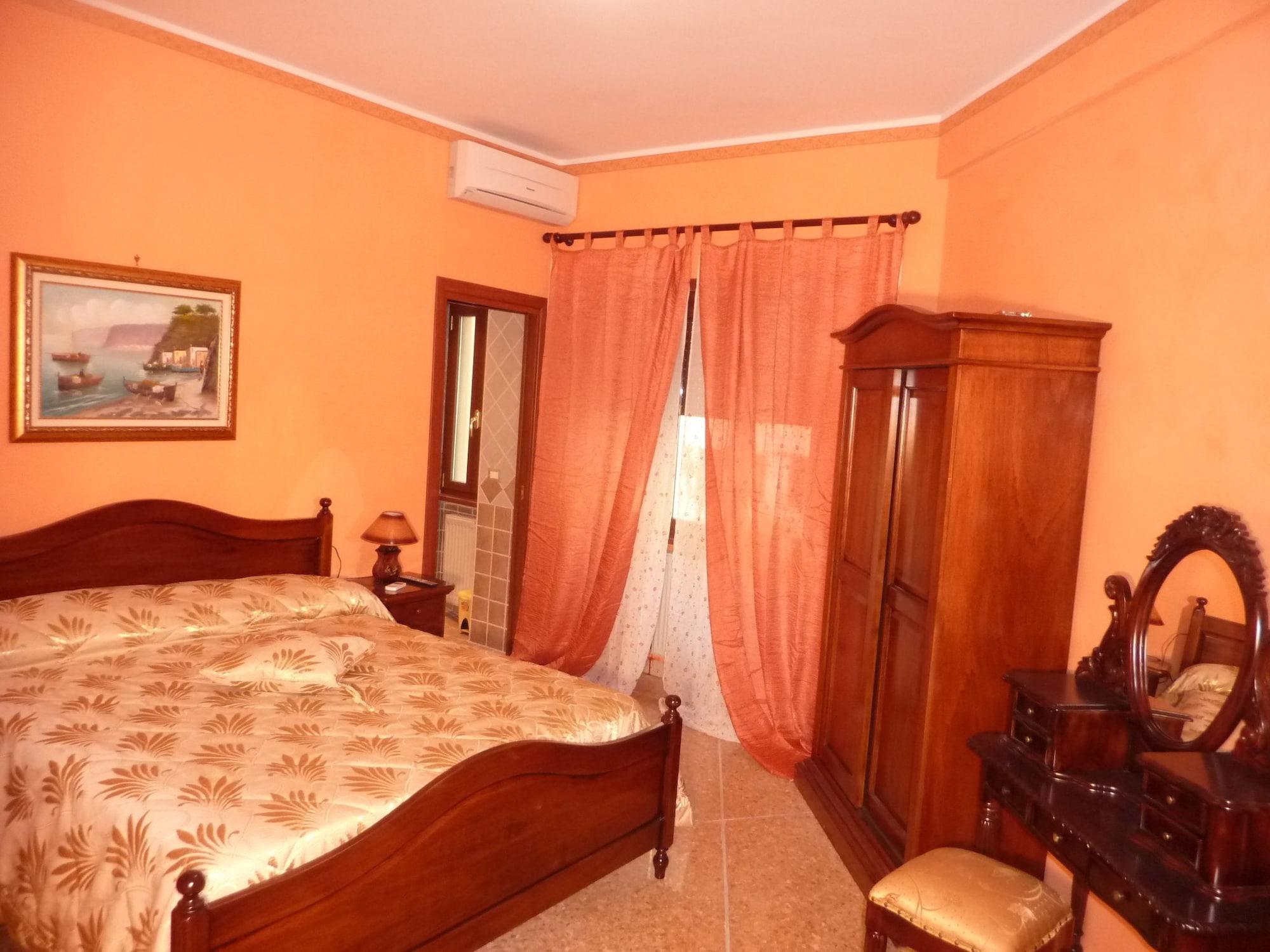 Cleopatra Guest house 3*