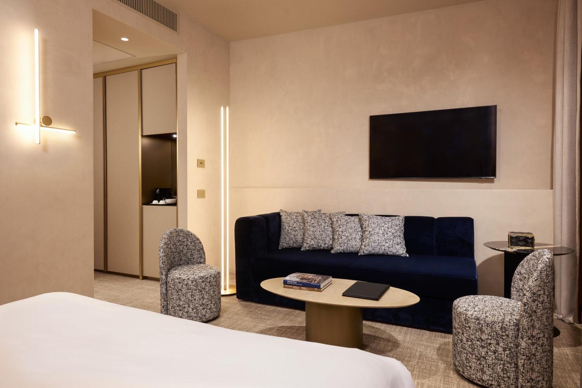 Hotel Borghese Contemporary Rome