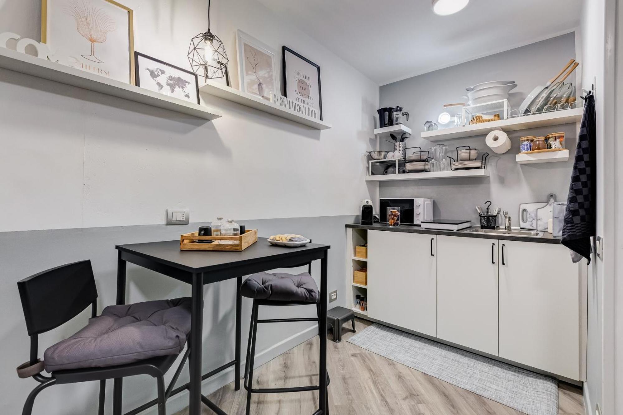 Diecipassi Dal Colosseo Holiday home Rome
