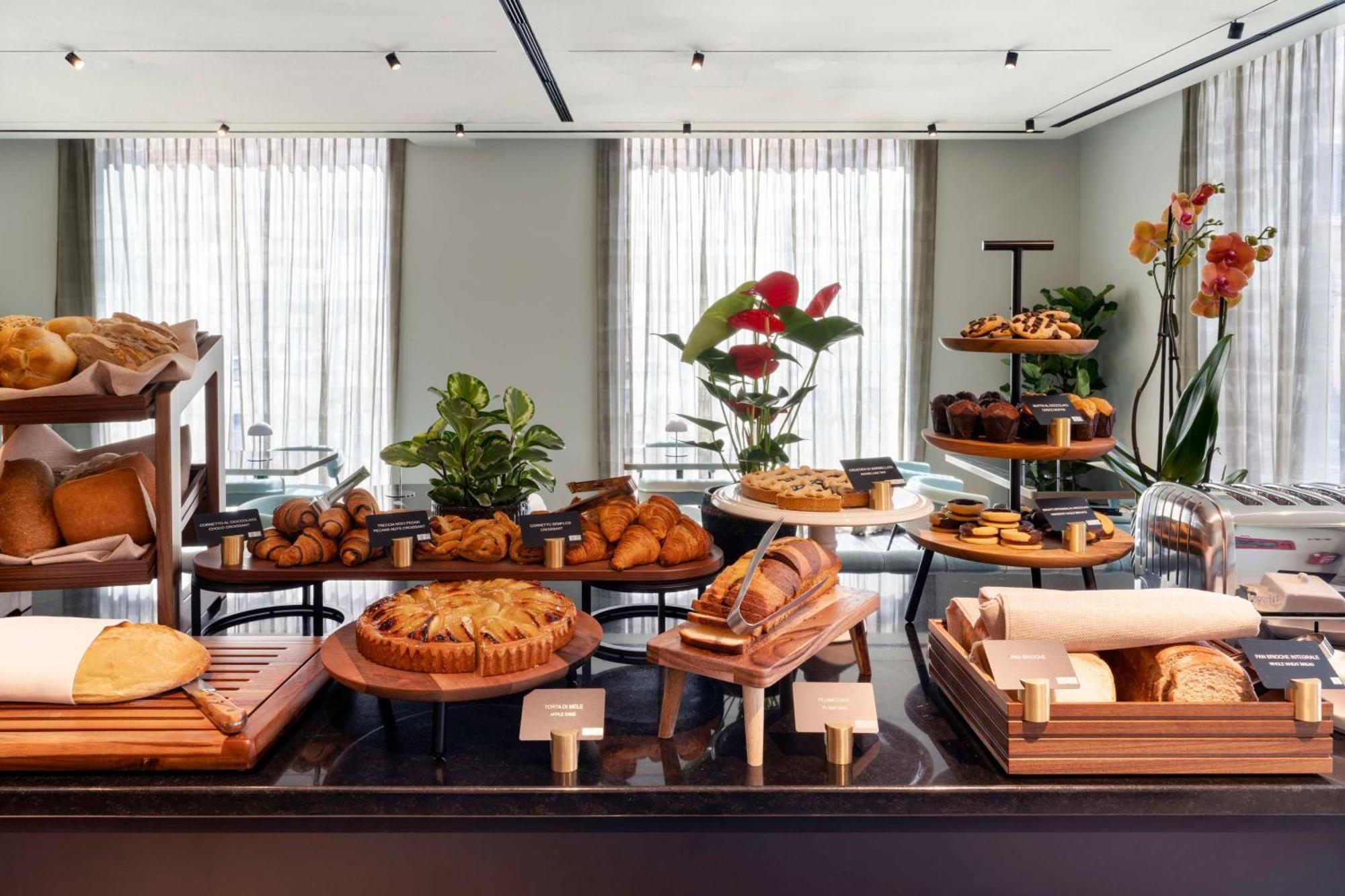 Radisson Collection Hotel, Antica Rome
