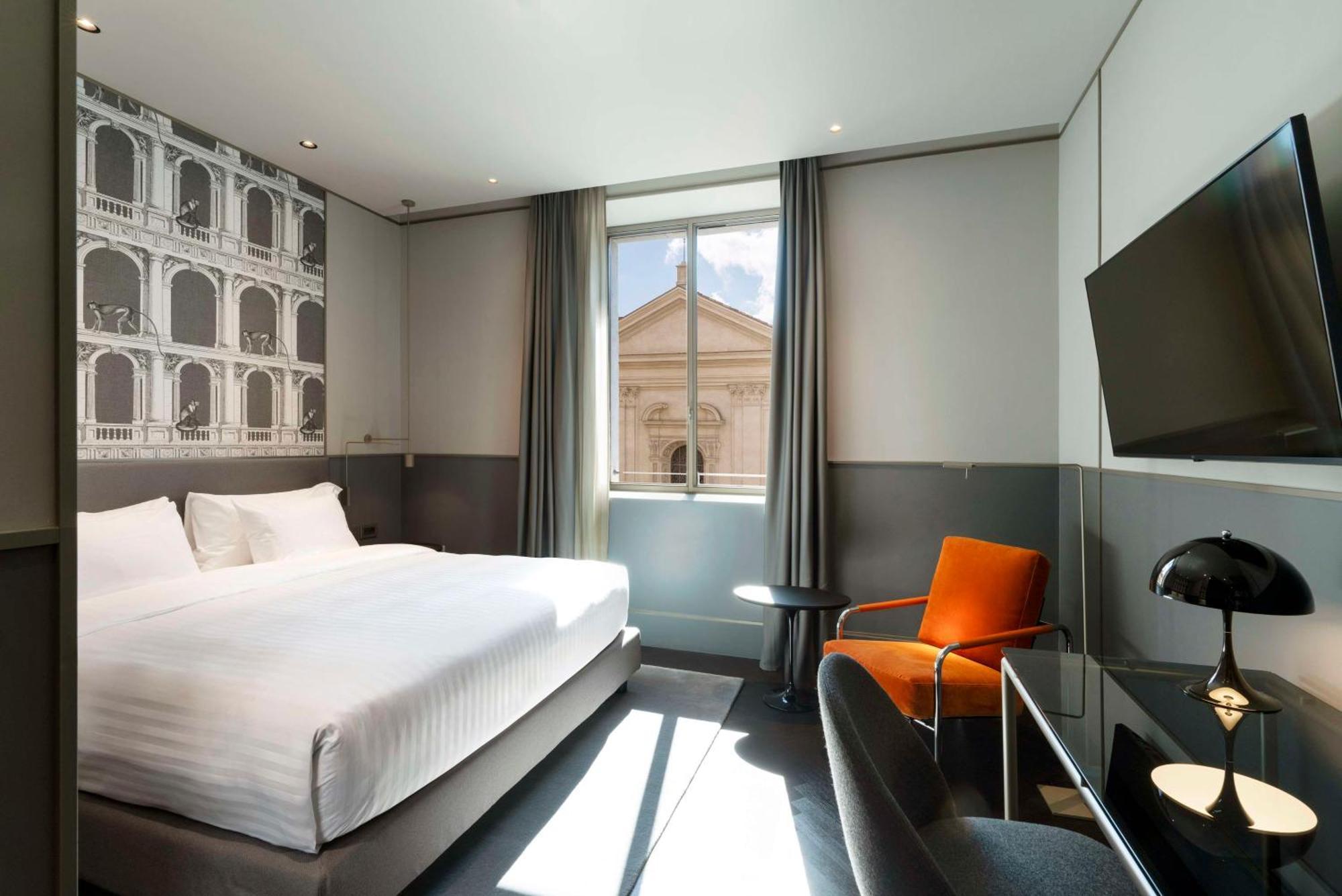 Radisson Collection Hotel, Antica Hotel Rome