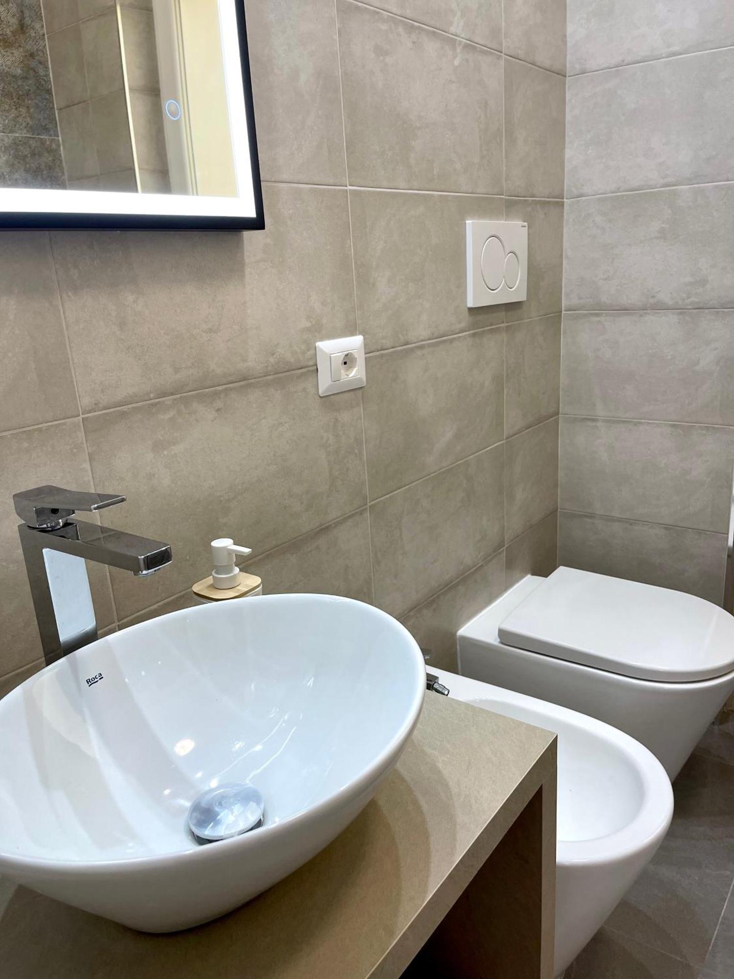 Lux Lorenzo Apartment *