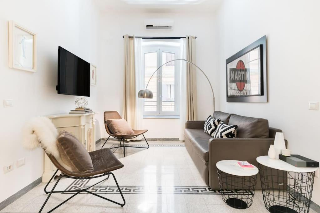 Modern Comfort, Poetic Charm Rome