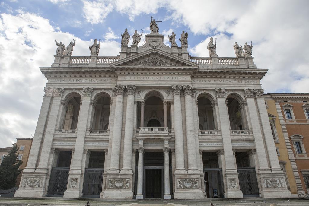Domus Napoleone 3*