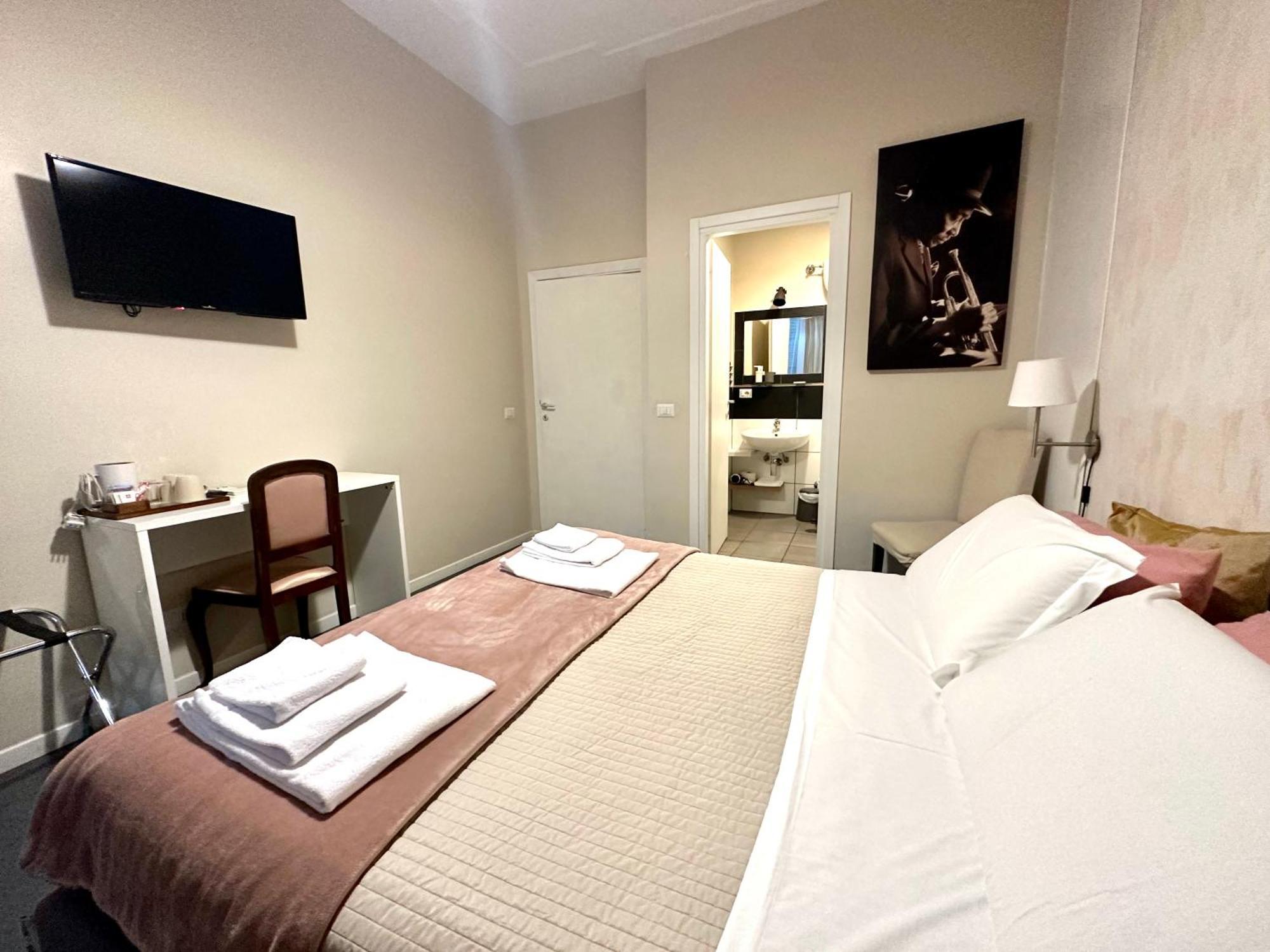 Le Due Civette Bed & Breakfast 4*
