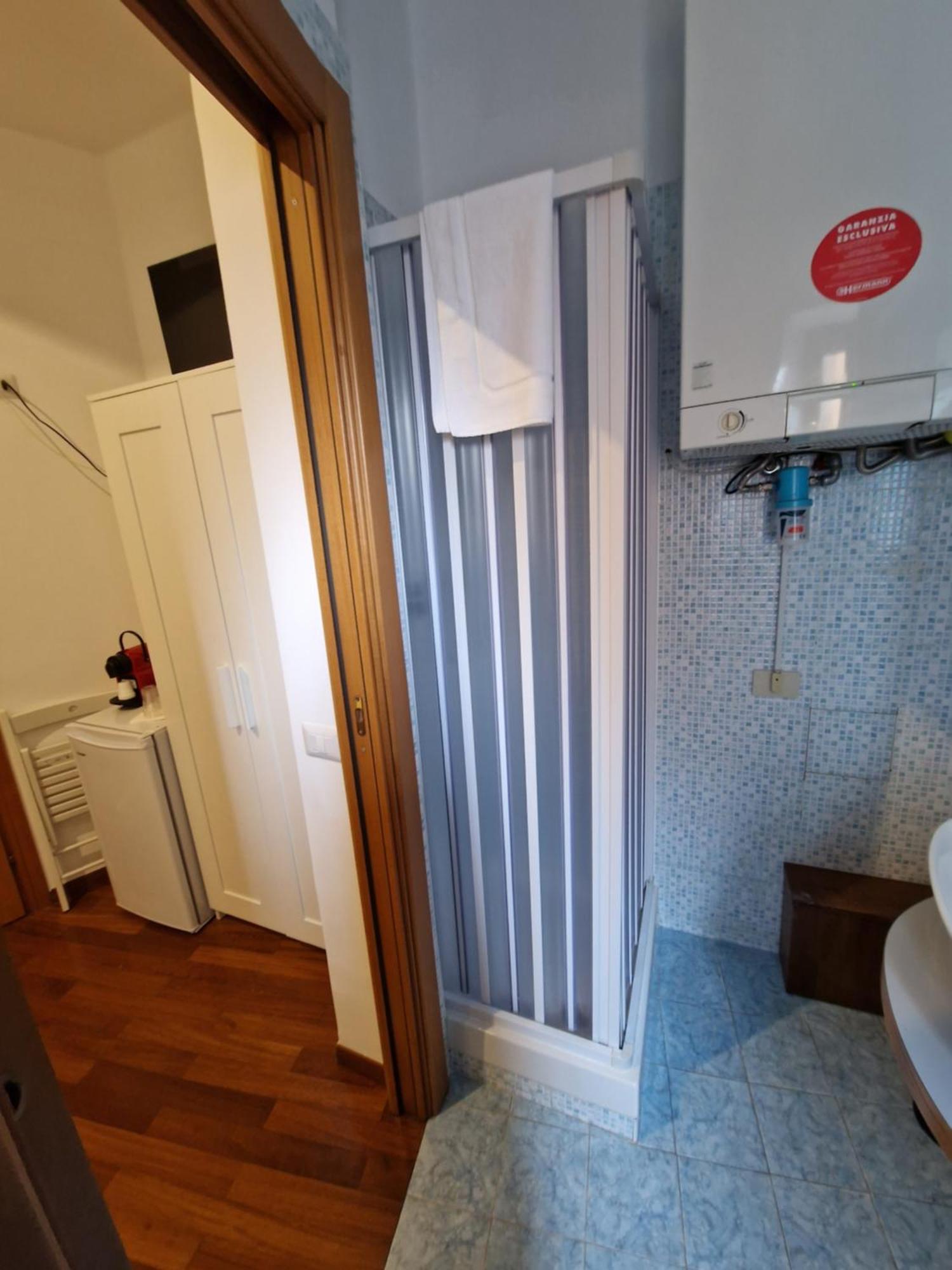 Pepe's Place - Re Di Affittacamere 3*