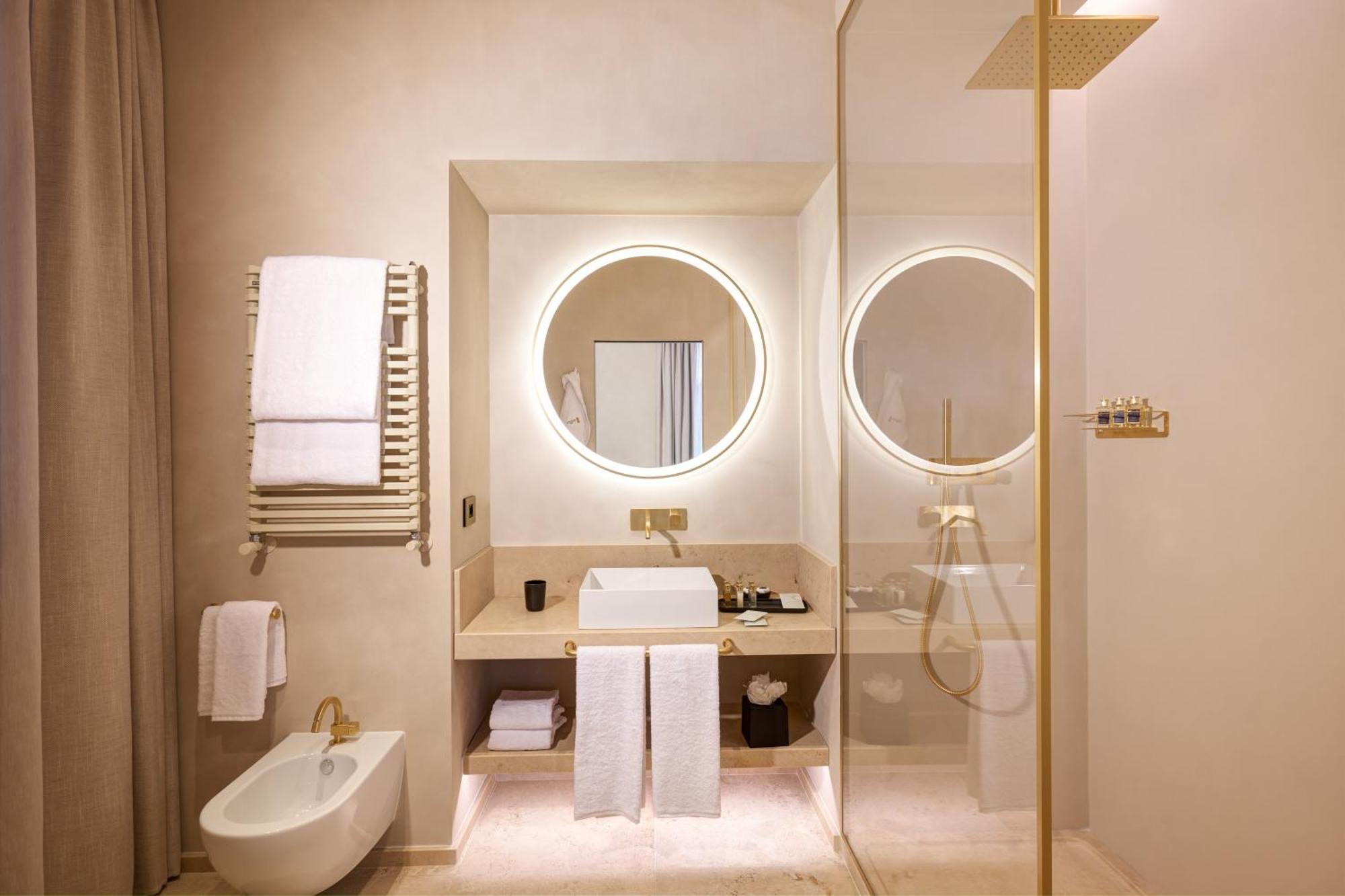 Hotel Borghese Contemporary