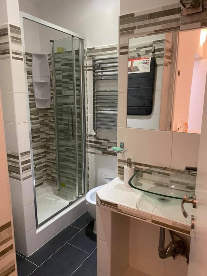 A Due Passi Da San Pietro Guest house
