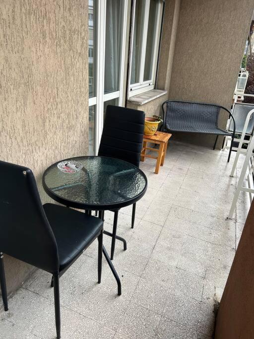 Apartment Pochi Passi Da San Pietro Metro A Cipro
