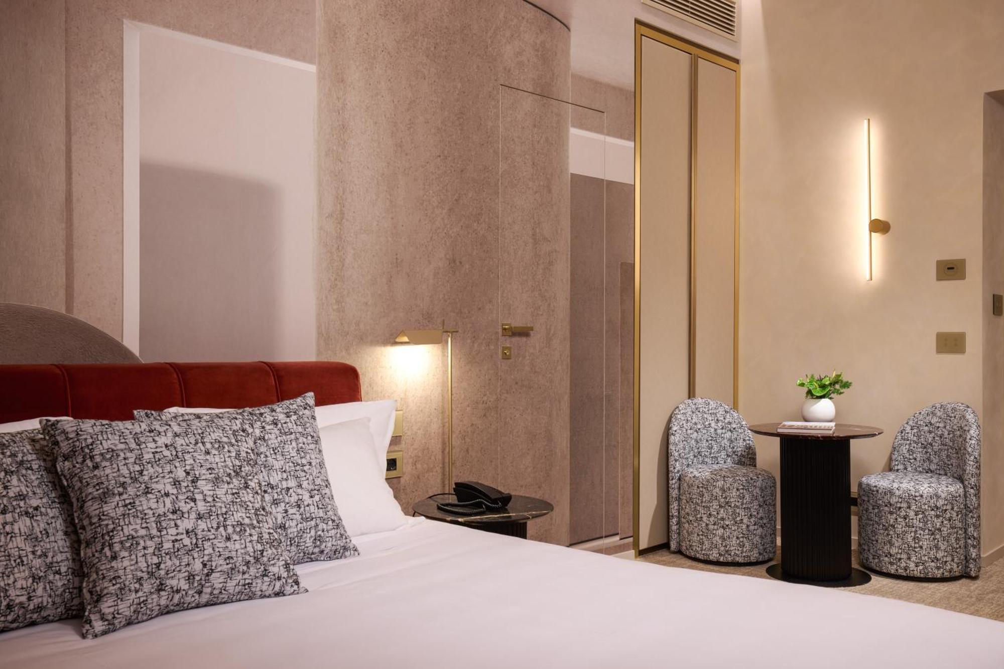 Hotel Borghese Contemporary