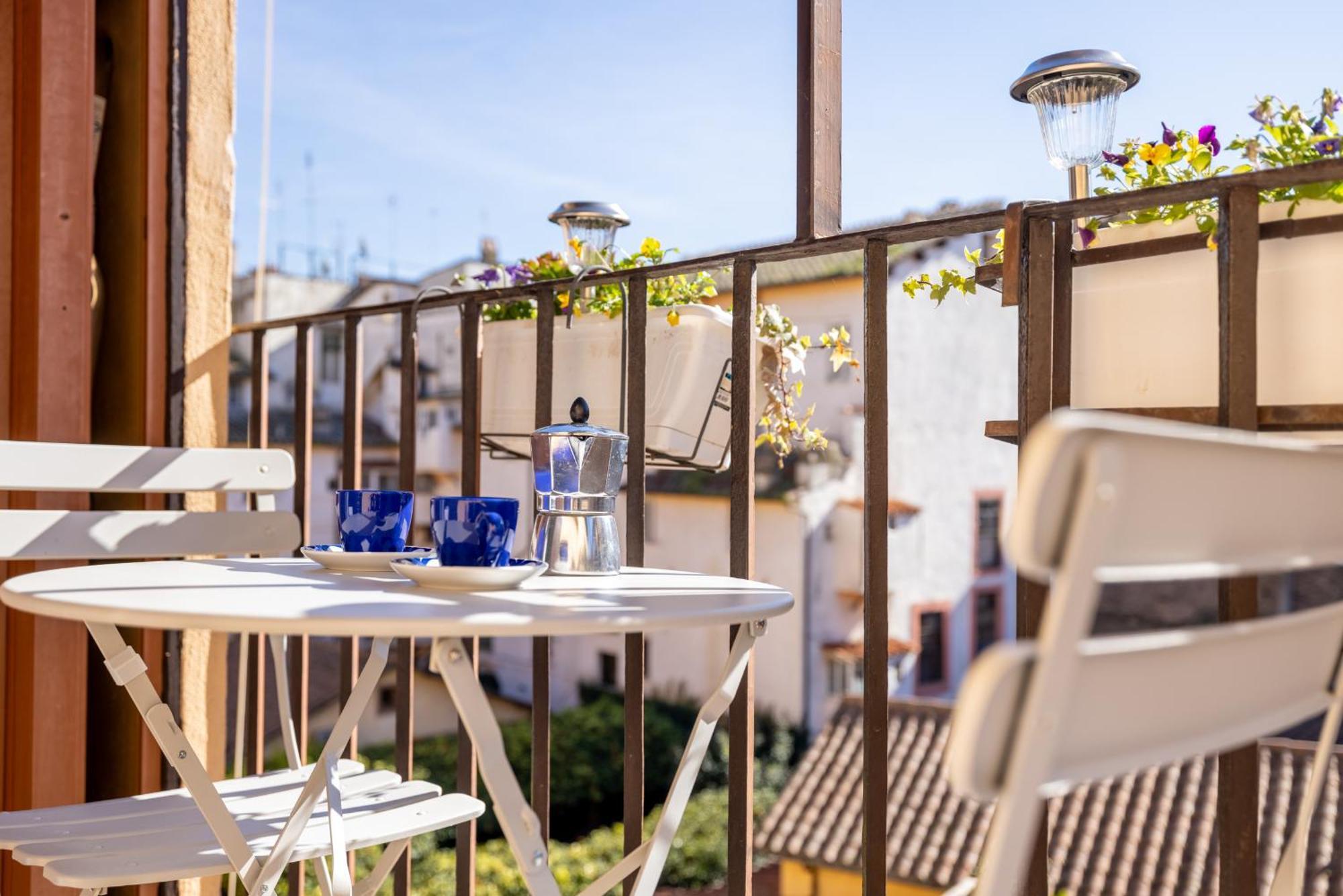Maison Blu - In Trastevere Apartment Rome