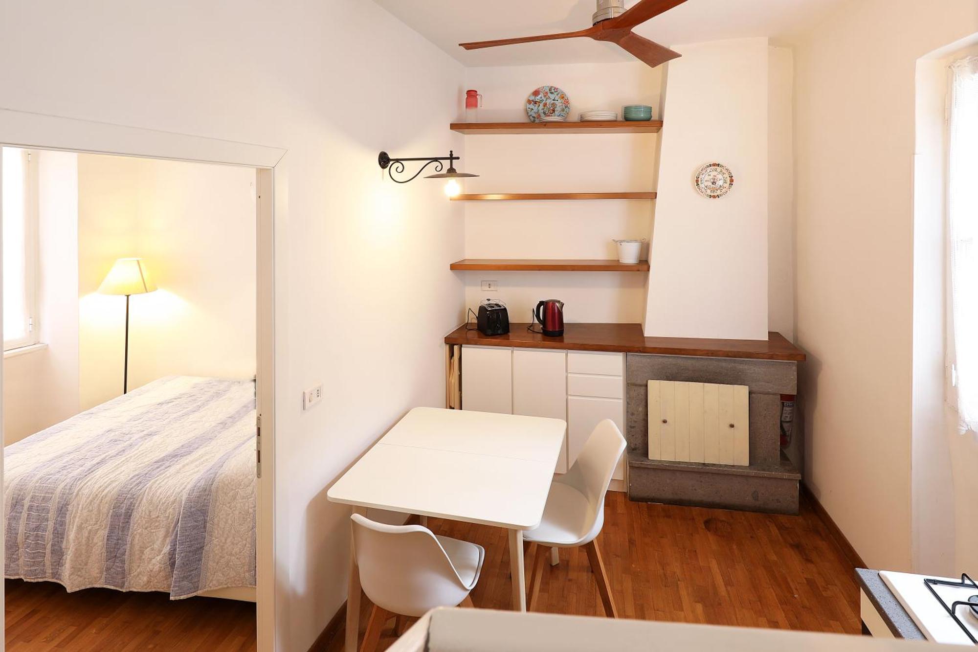Apartment Colosseo Little Sunshine
