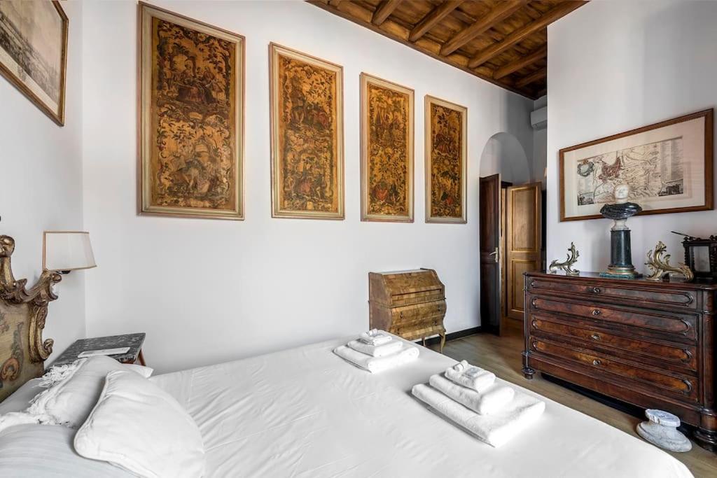 Piazza Navona Historical Palace Apartment Rome
