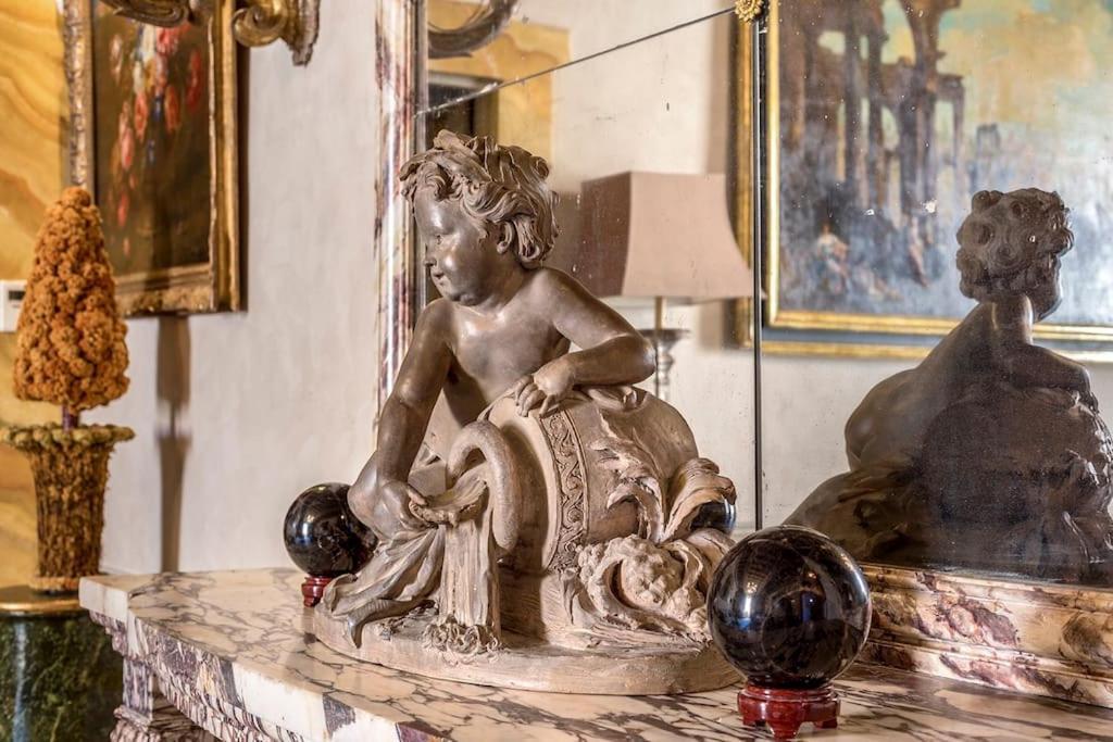 Piazza Navona Historical Palace Rome