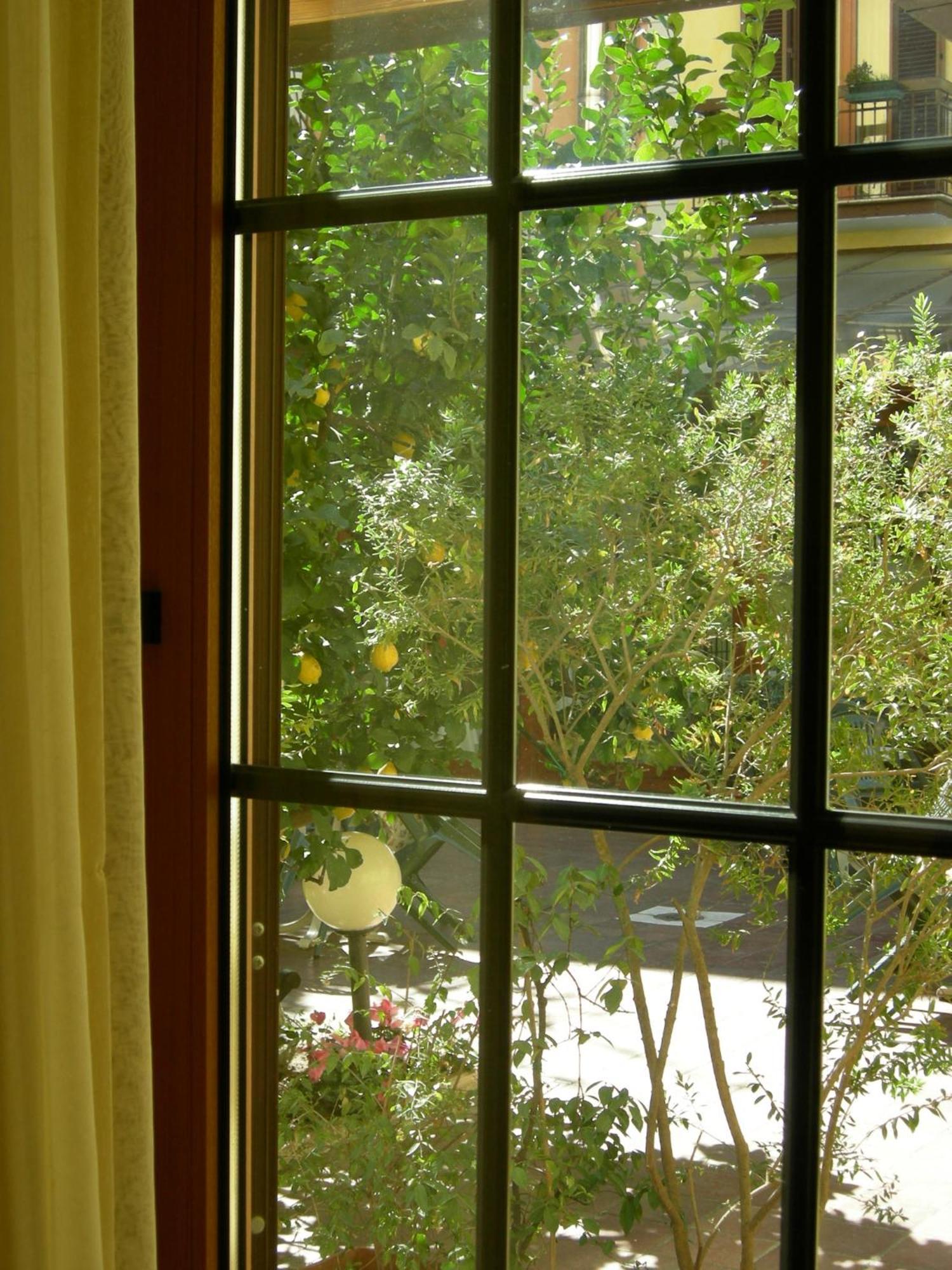 Select Garden Rome