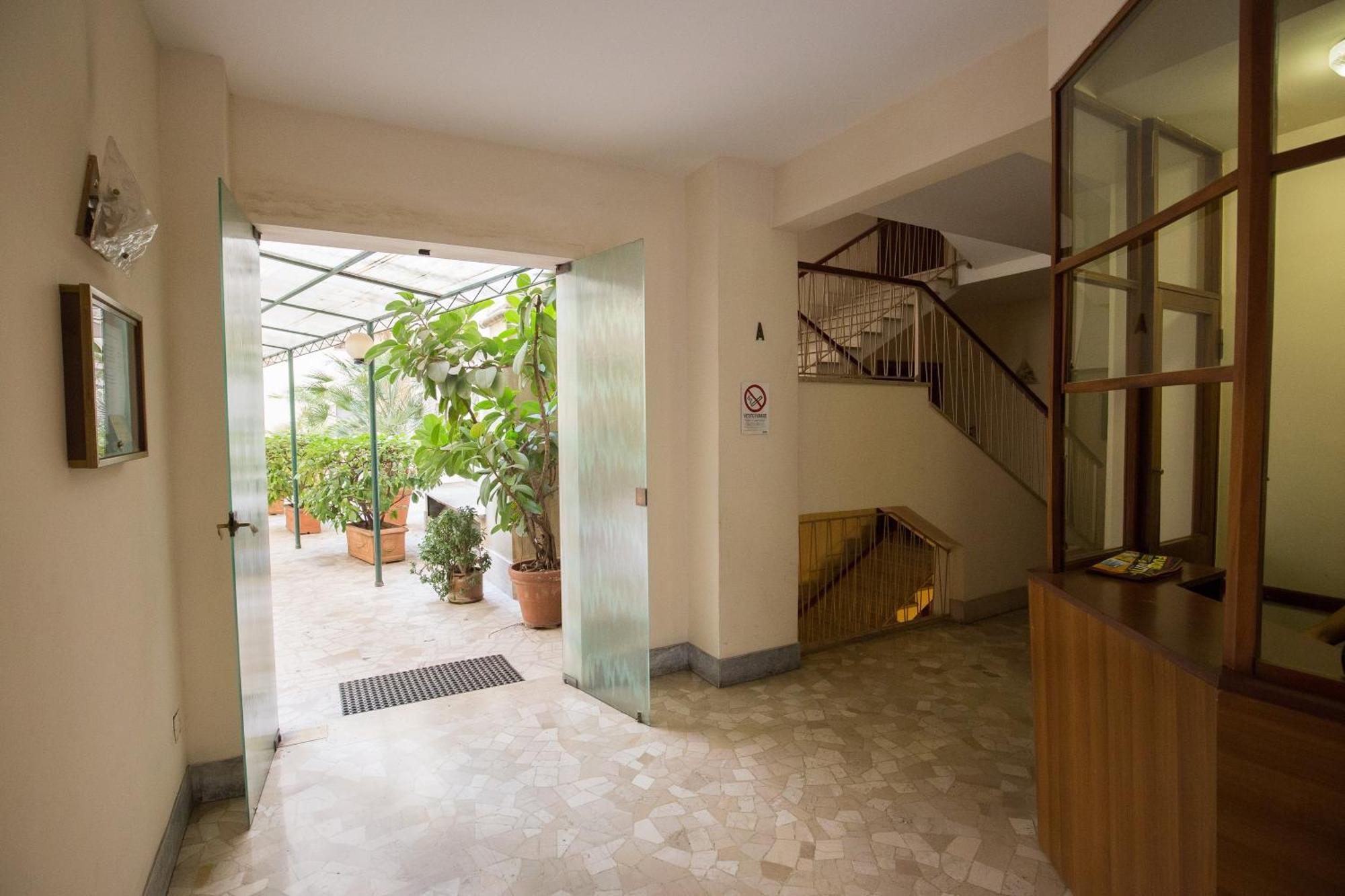 Luxury House Vaticano Guest house *