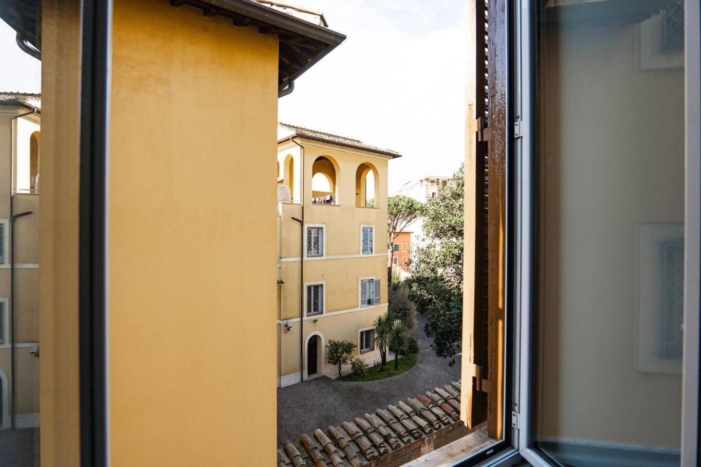 Santa Rufina * Rome