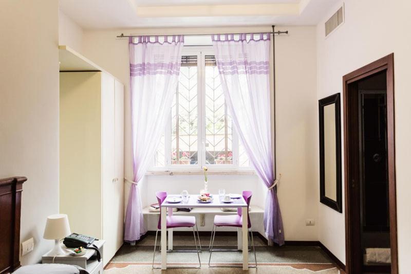 Maison Colosseo Guest house