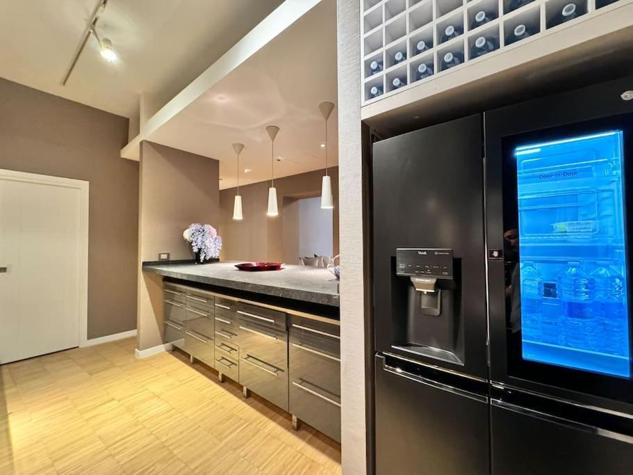 The Condotti - Luxury Serviced Appartamento