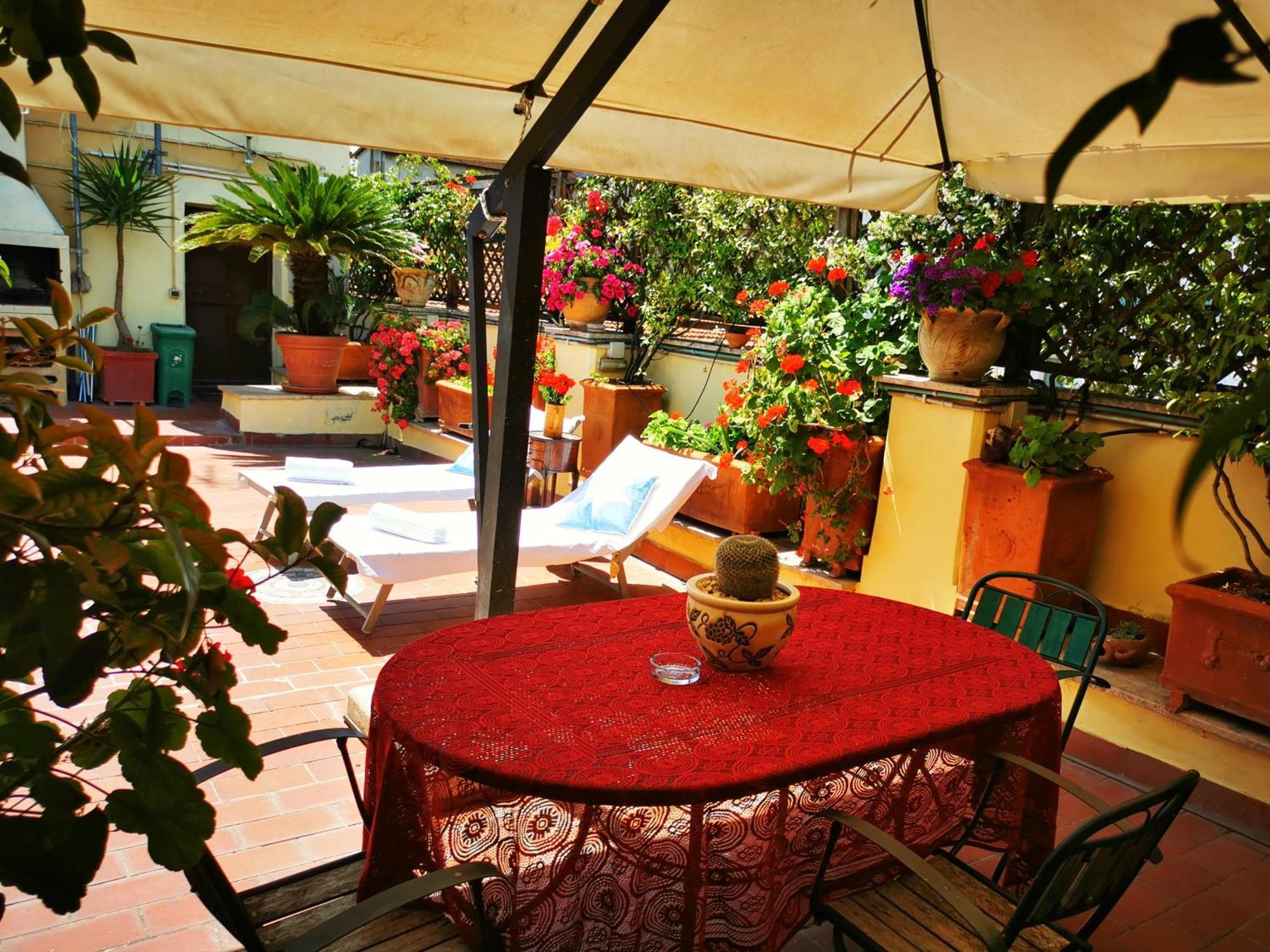 Guest house Attic Garden *