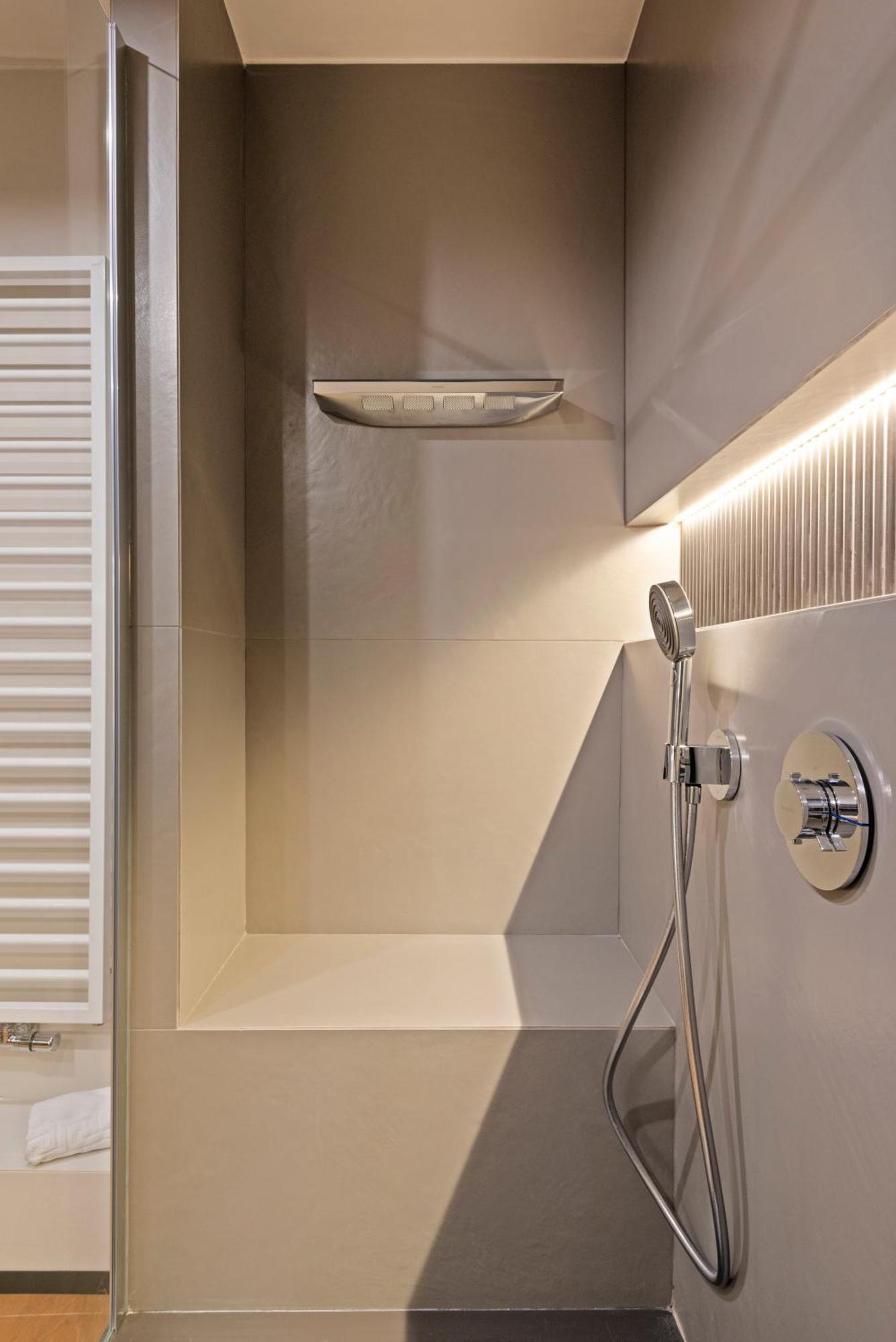 Casa Scipioni By Hili * Rome