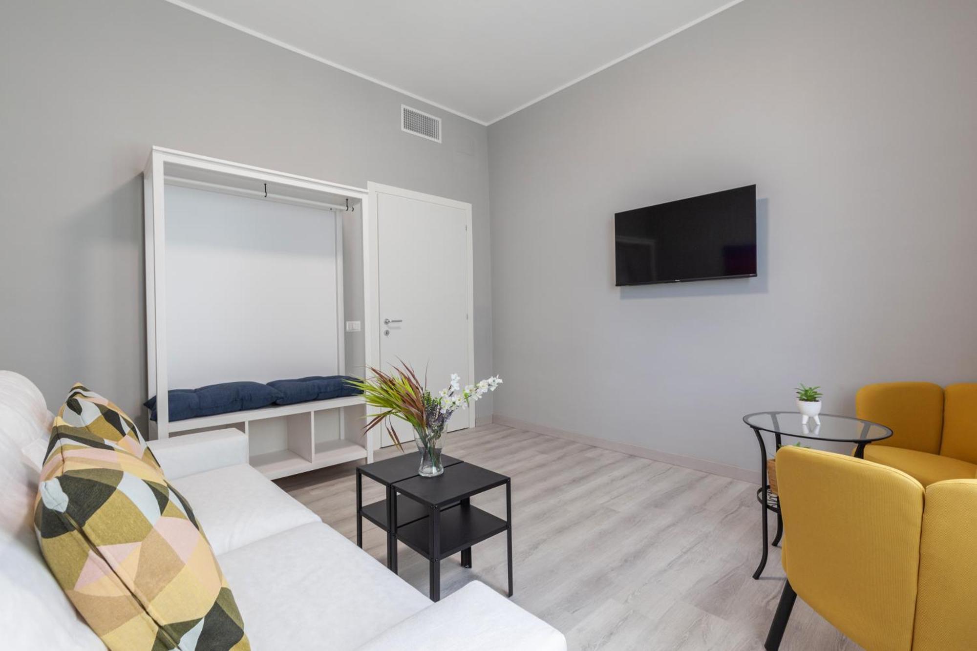 Appartamento Hostly-the Happya Lodge-by San Giovanni Laterano