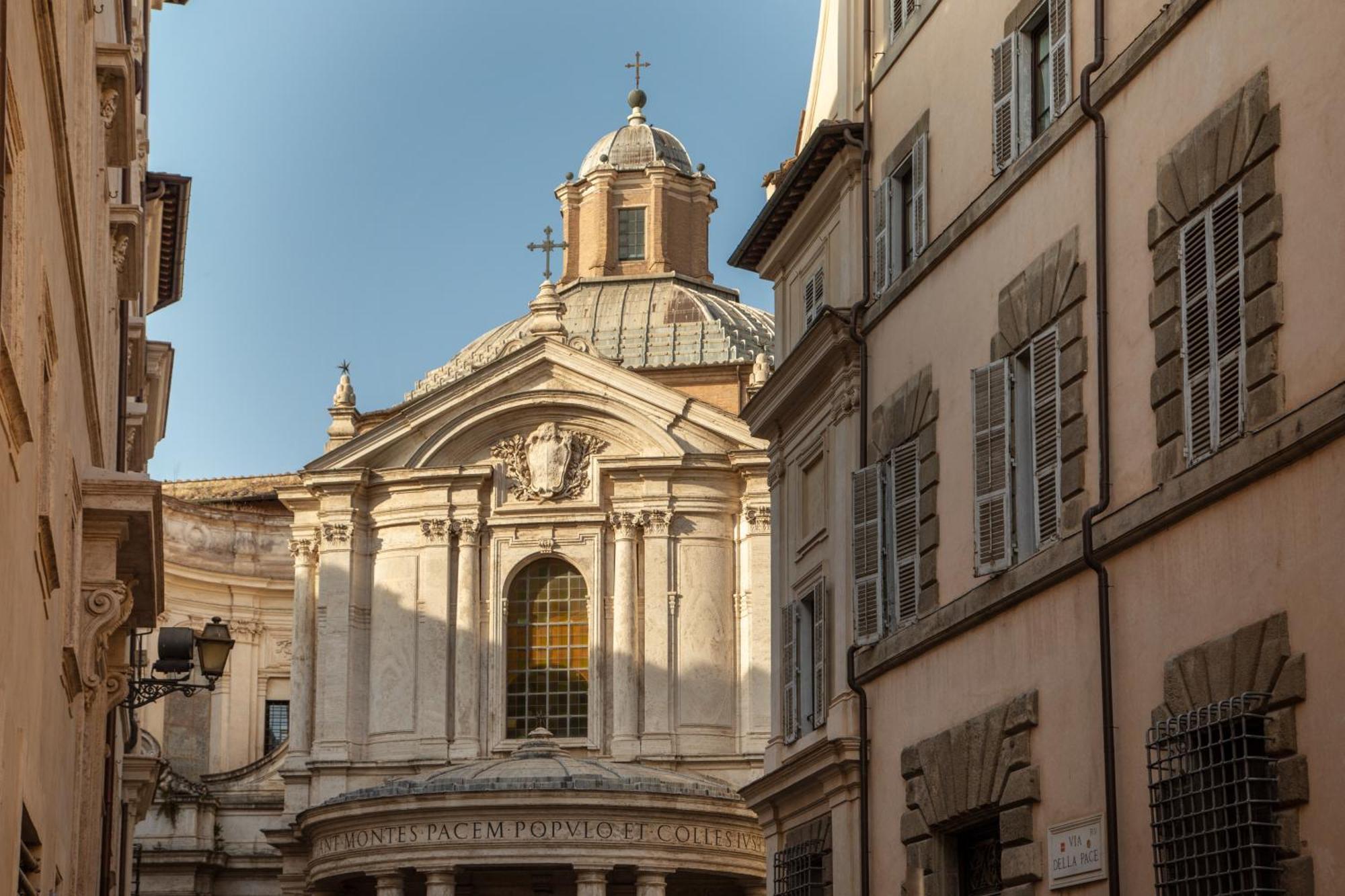 The Right Place 4u Navona Luxury Guest house Rome
