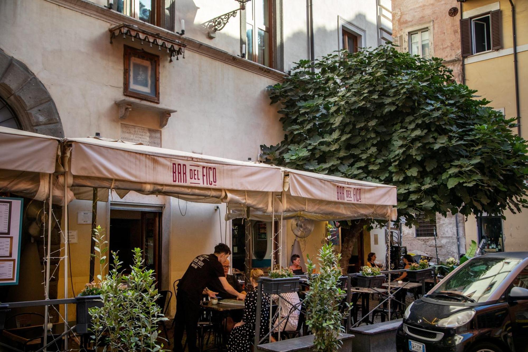 Guest house The Right Place 4u Navona Luxury Rome