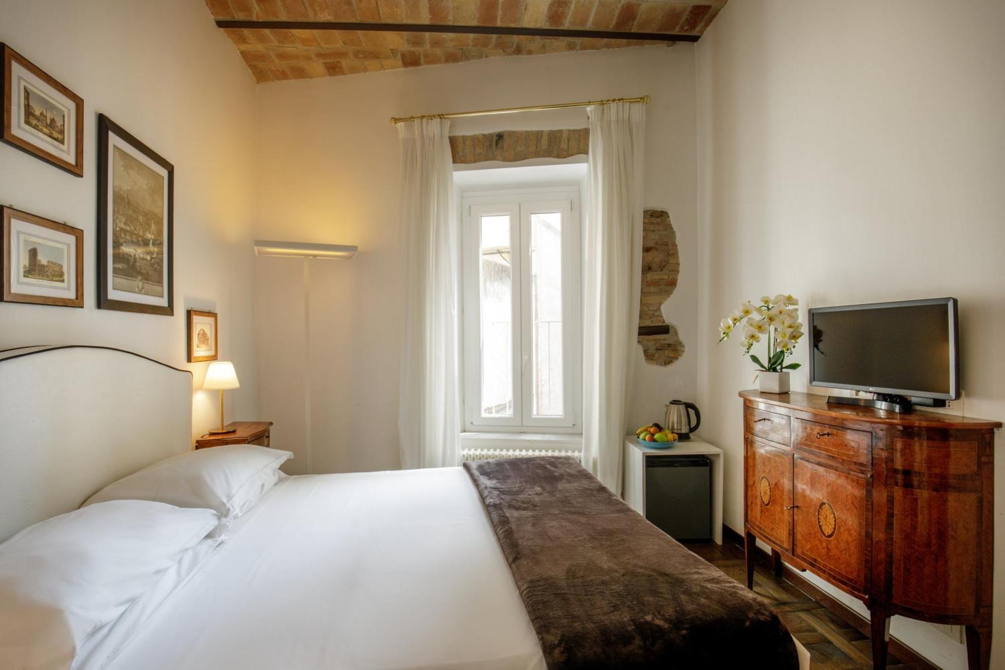 The Right Place 4u Navona Luxury Guest house Rome