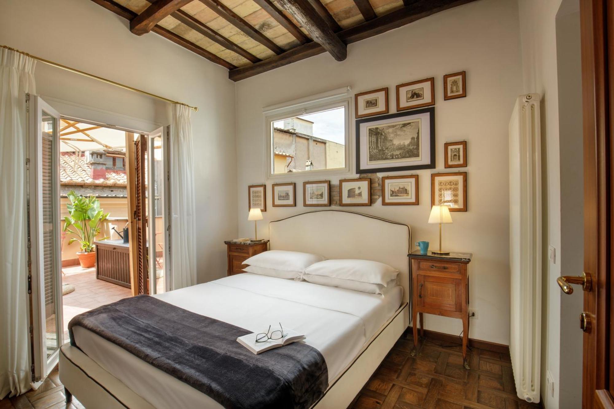 The Right Place 4u Navona Luxury Guest house