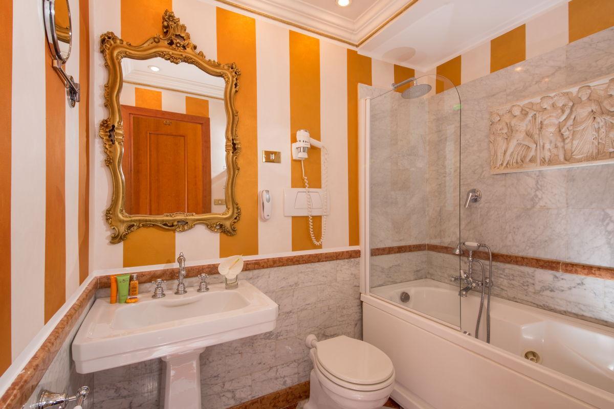 7 Spanish Steps Guest house 4*