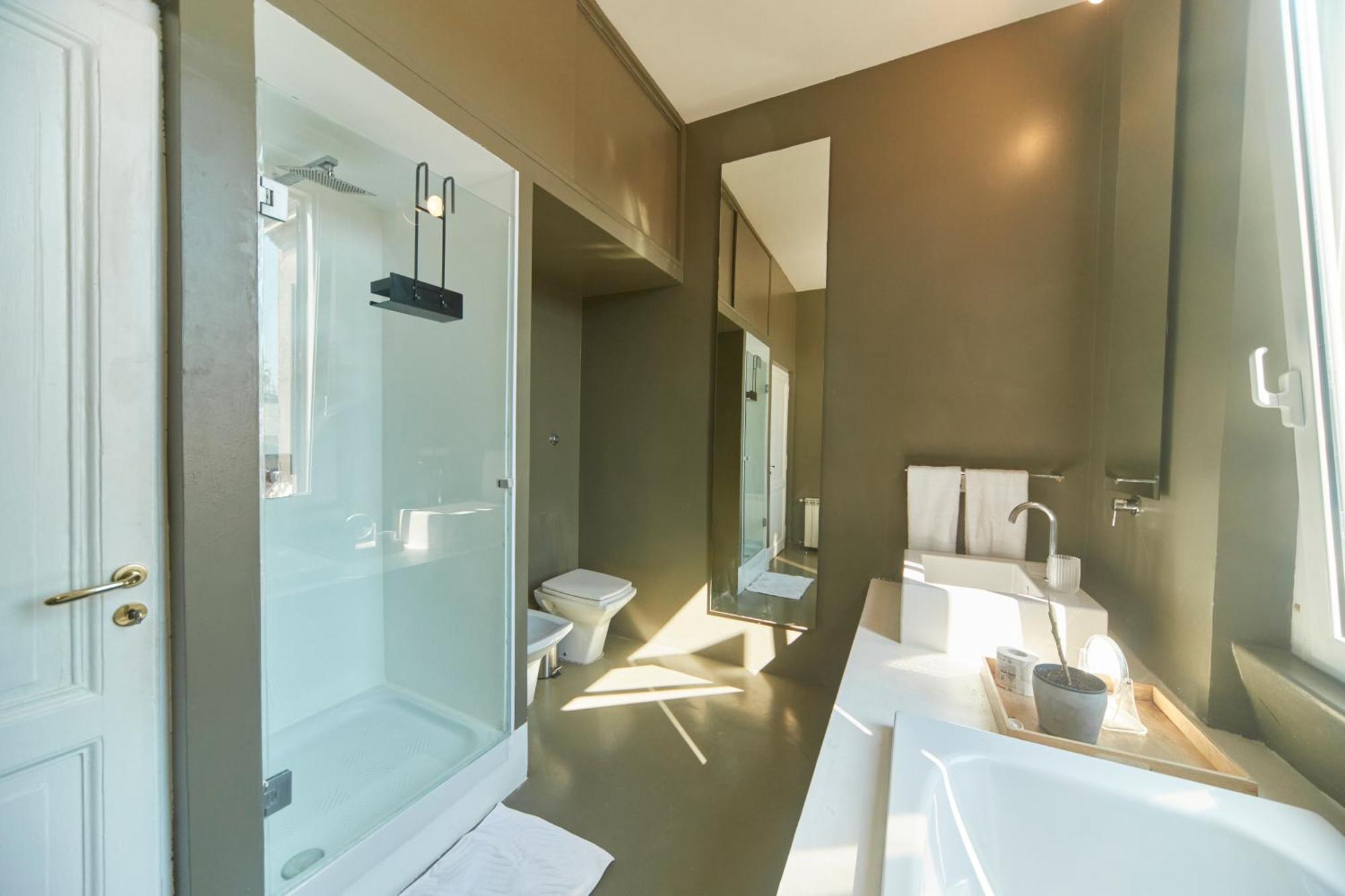 Apartment Stazione Termini 300 Mq Con 4 Vista E Idromassaggio