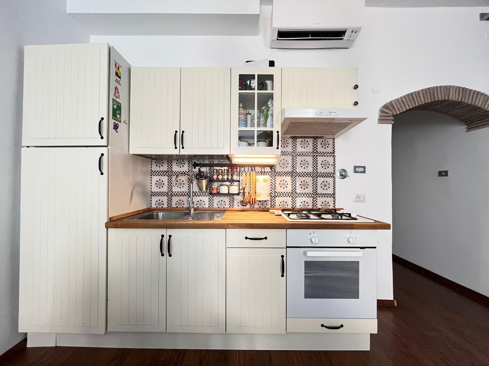 Mary Apartment