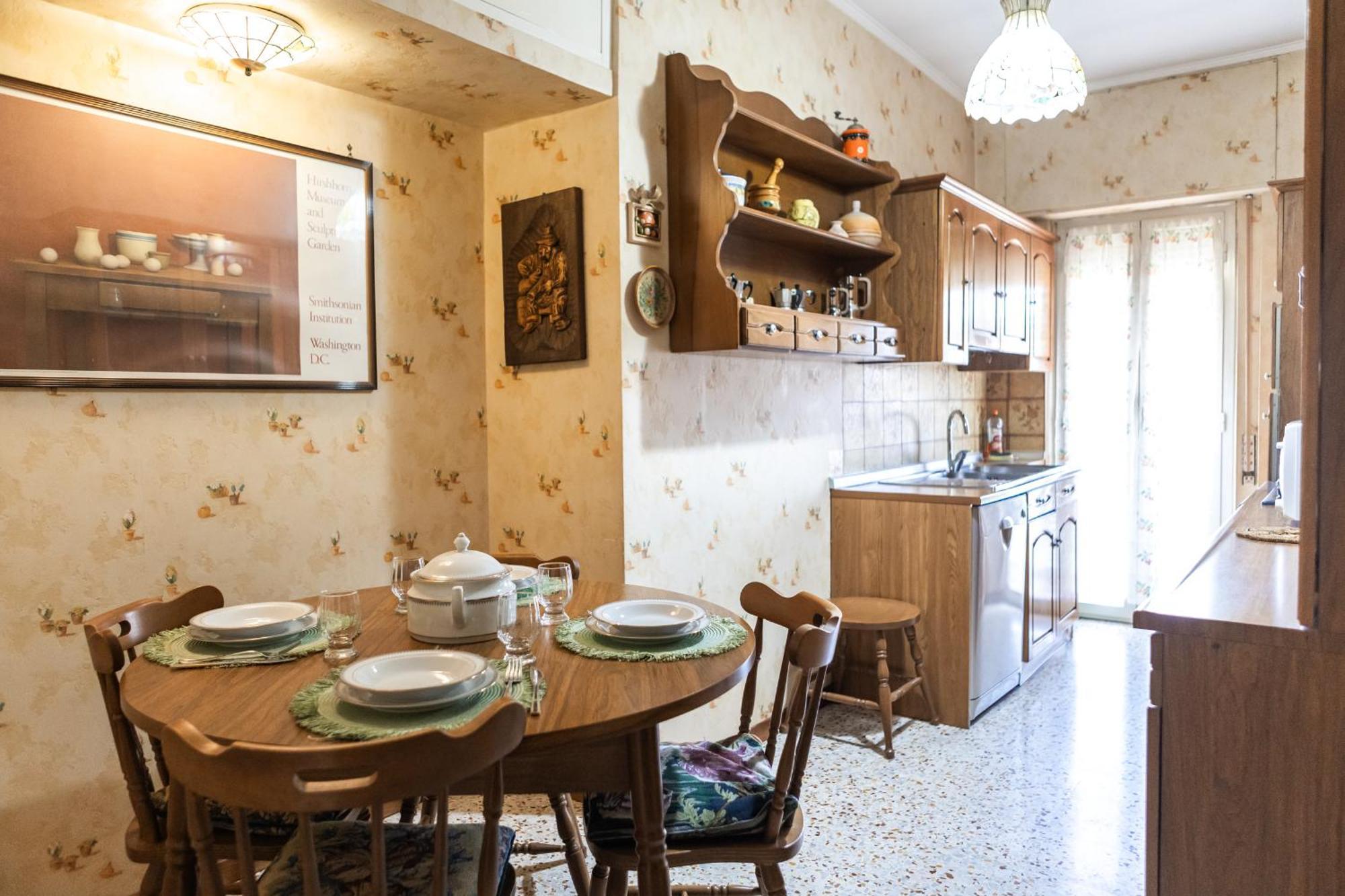 Casa Maresa Family House Metro A Rome