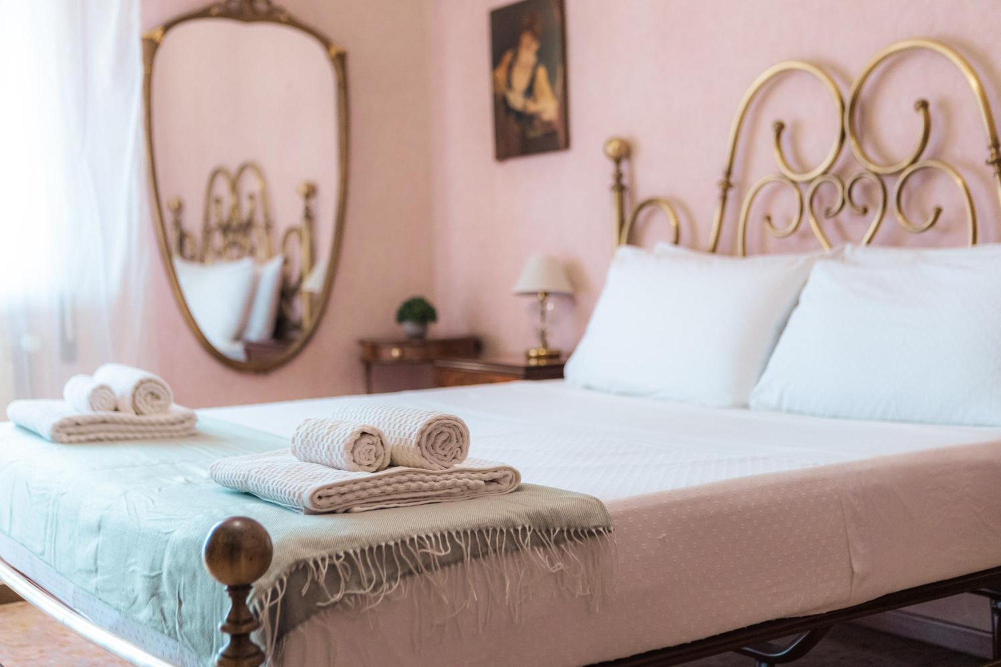 Casa Maresa Family House Metro A Apartment Rome