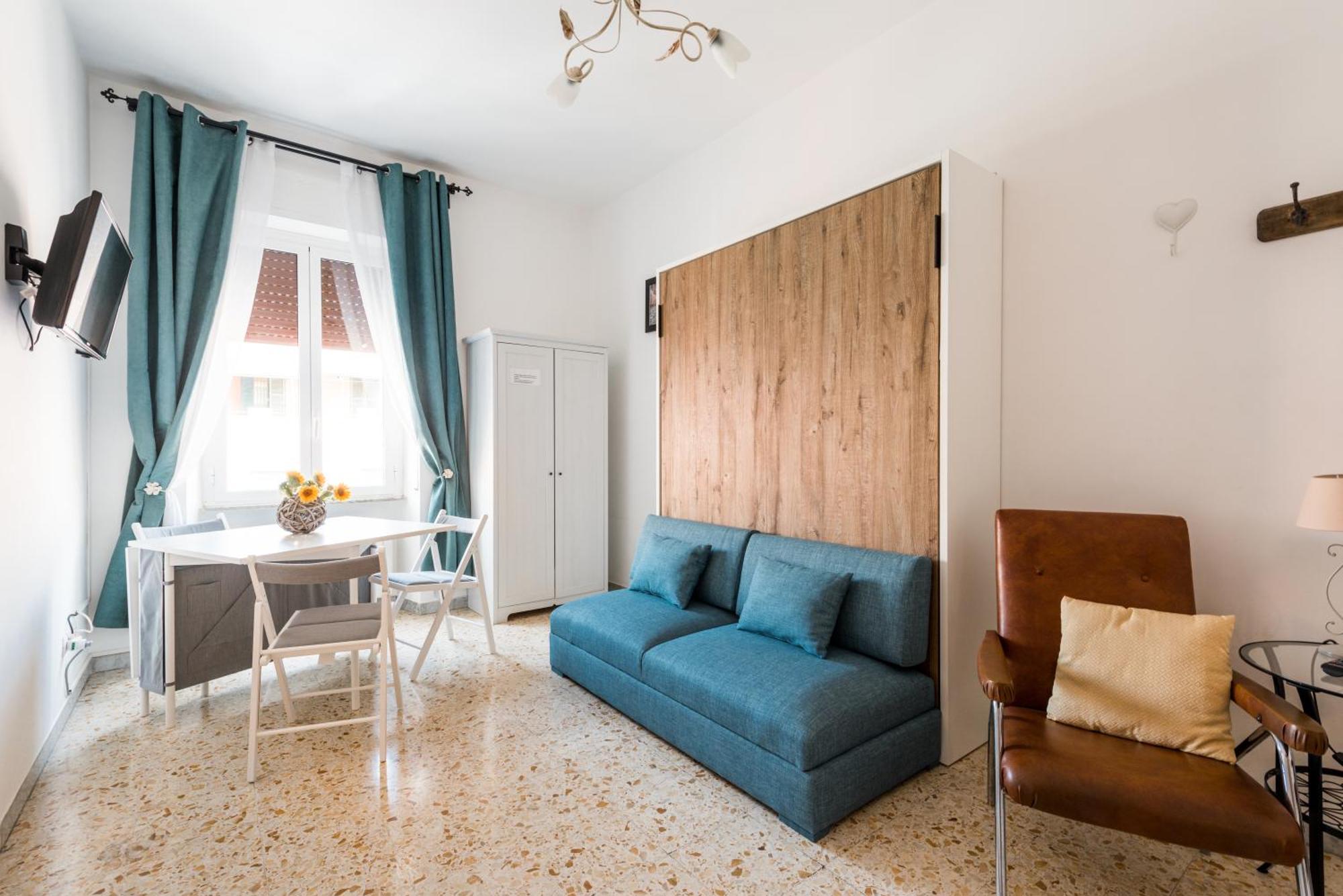 Casa Via Cesena Apartment *