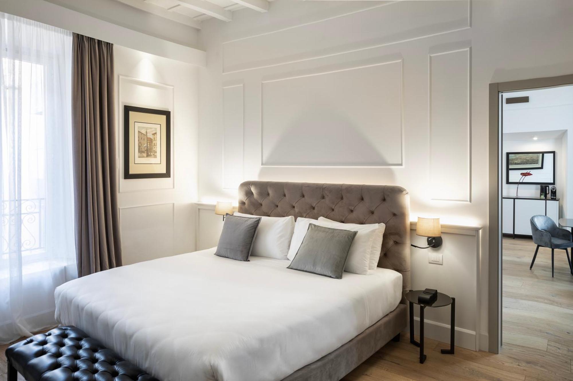 Palazzo Goldoni Condotti Collection 3*