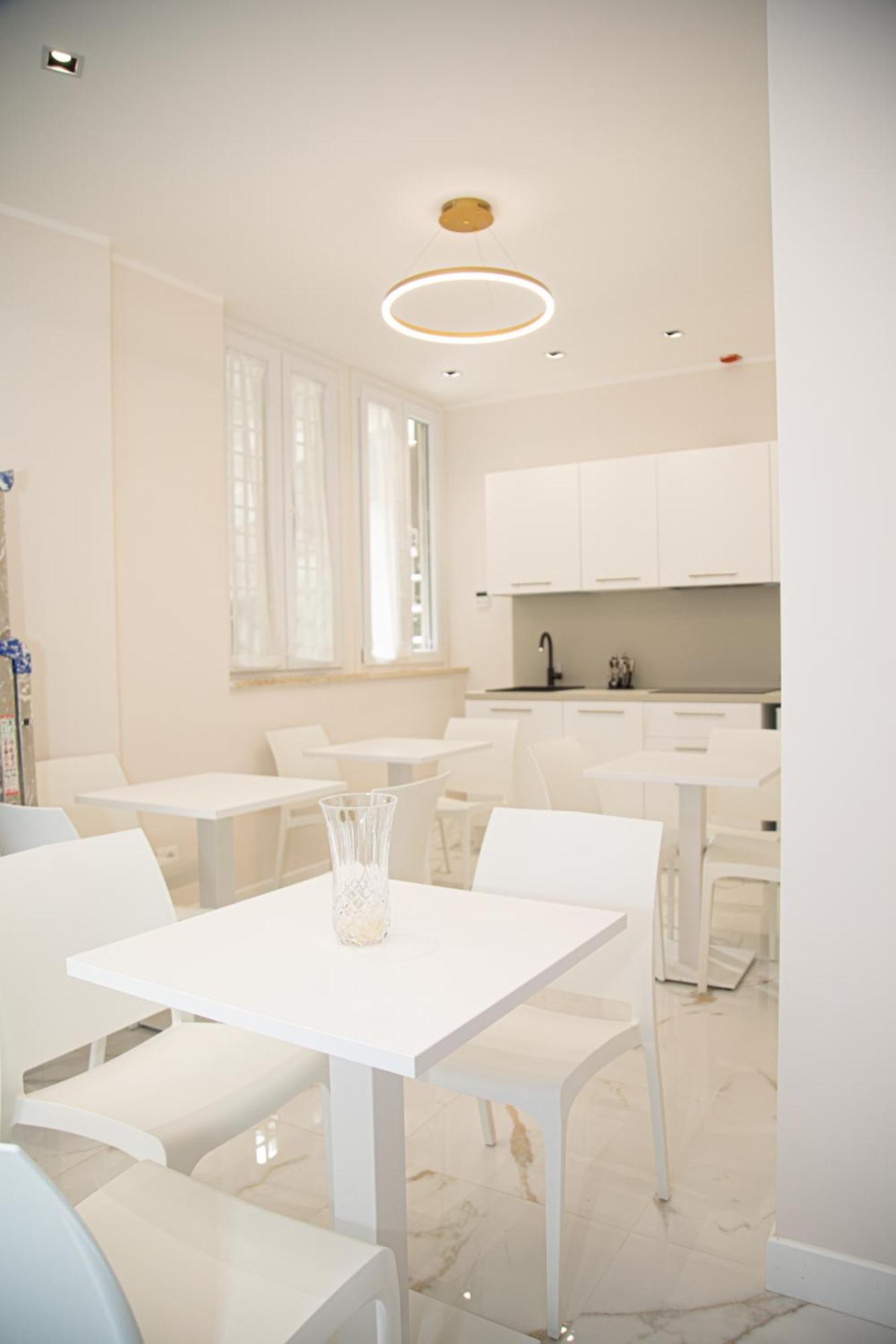 Roxy Luxury House *