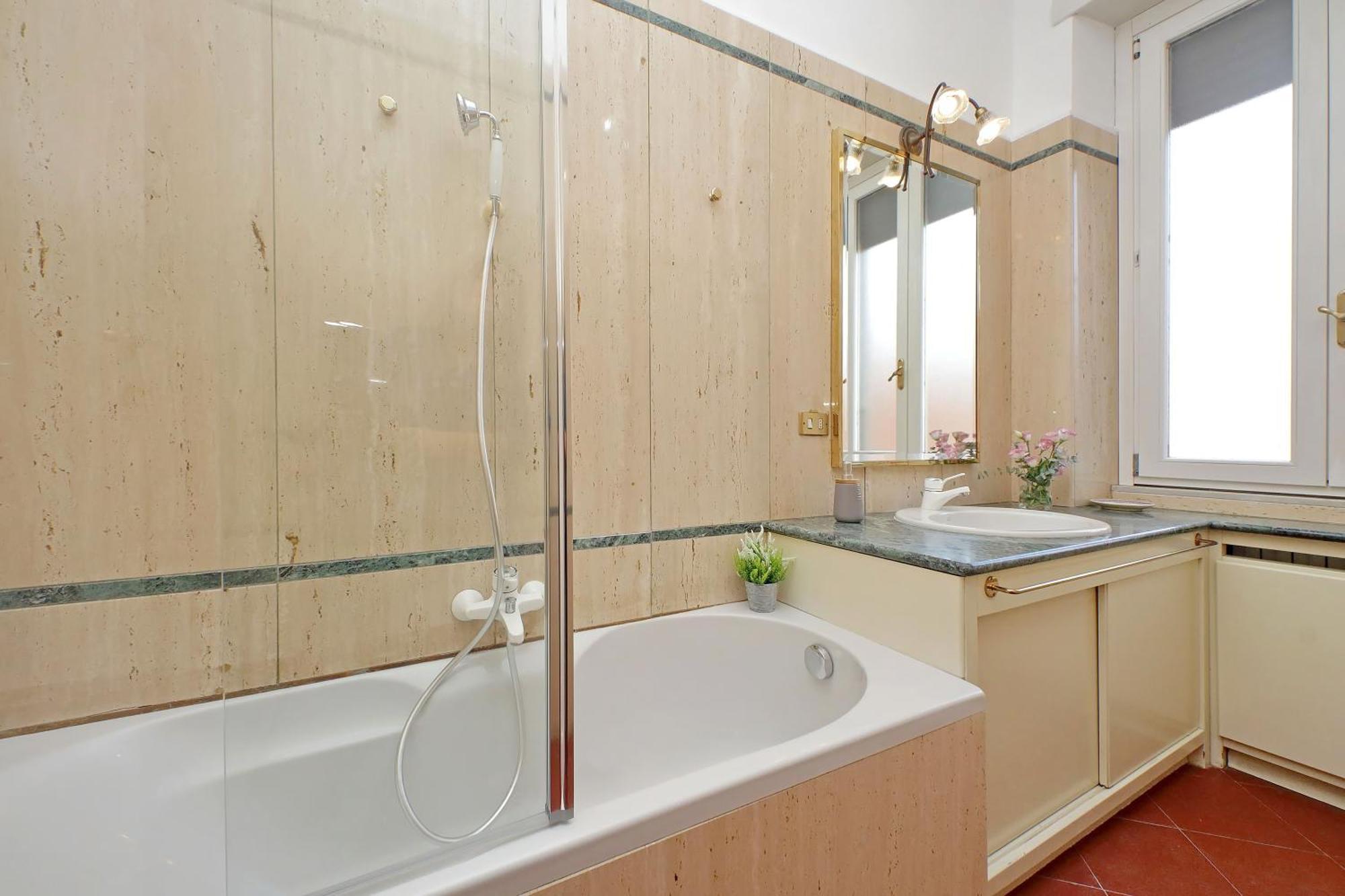 4bnb - Spacious Gracchi *