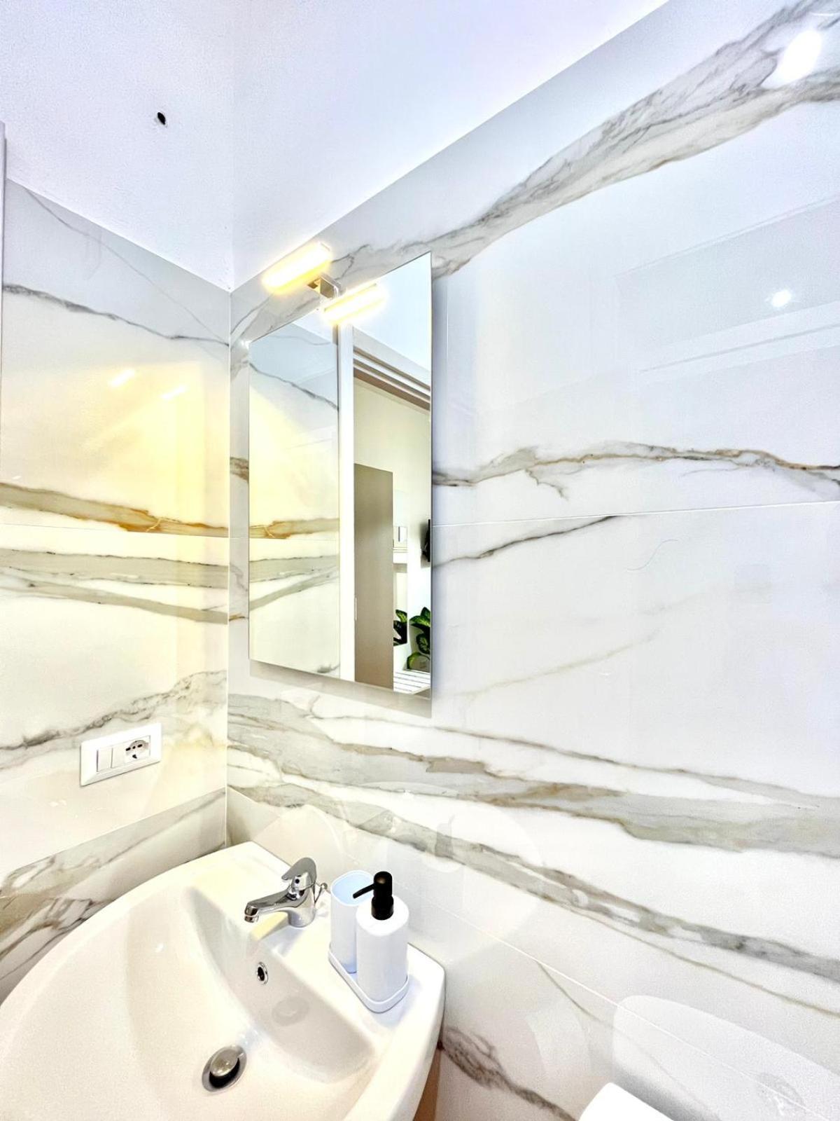 Bam Bam Tiburtina Guest house