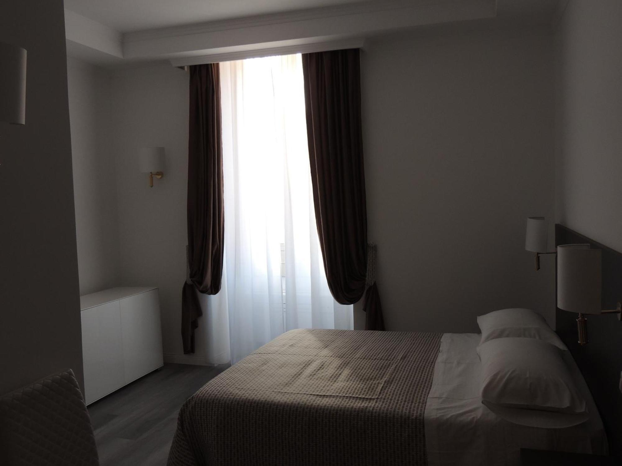 Guest house Madonna Della Neve Rome