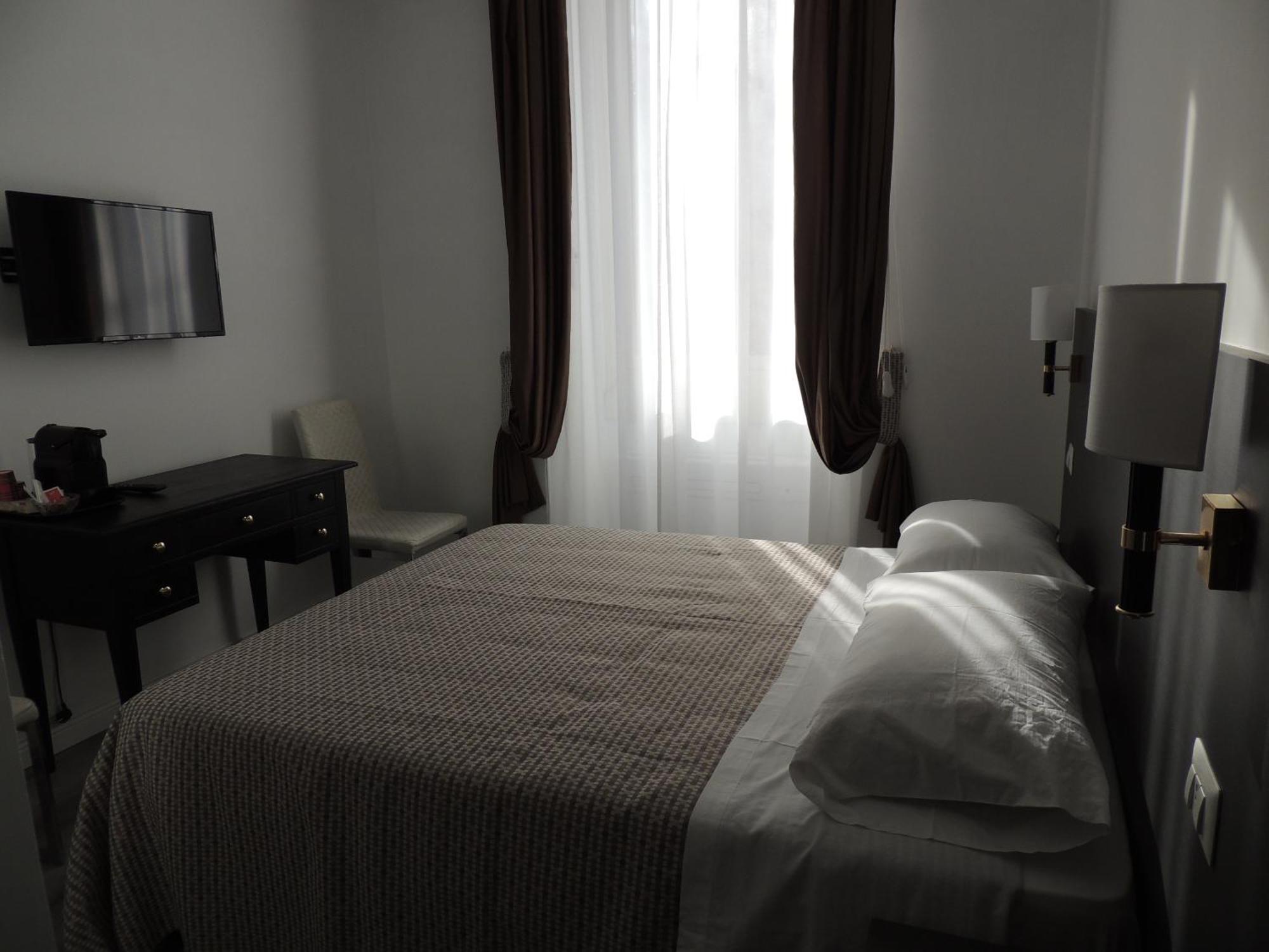 Madonna Della Neve Guest house *