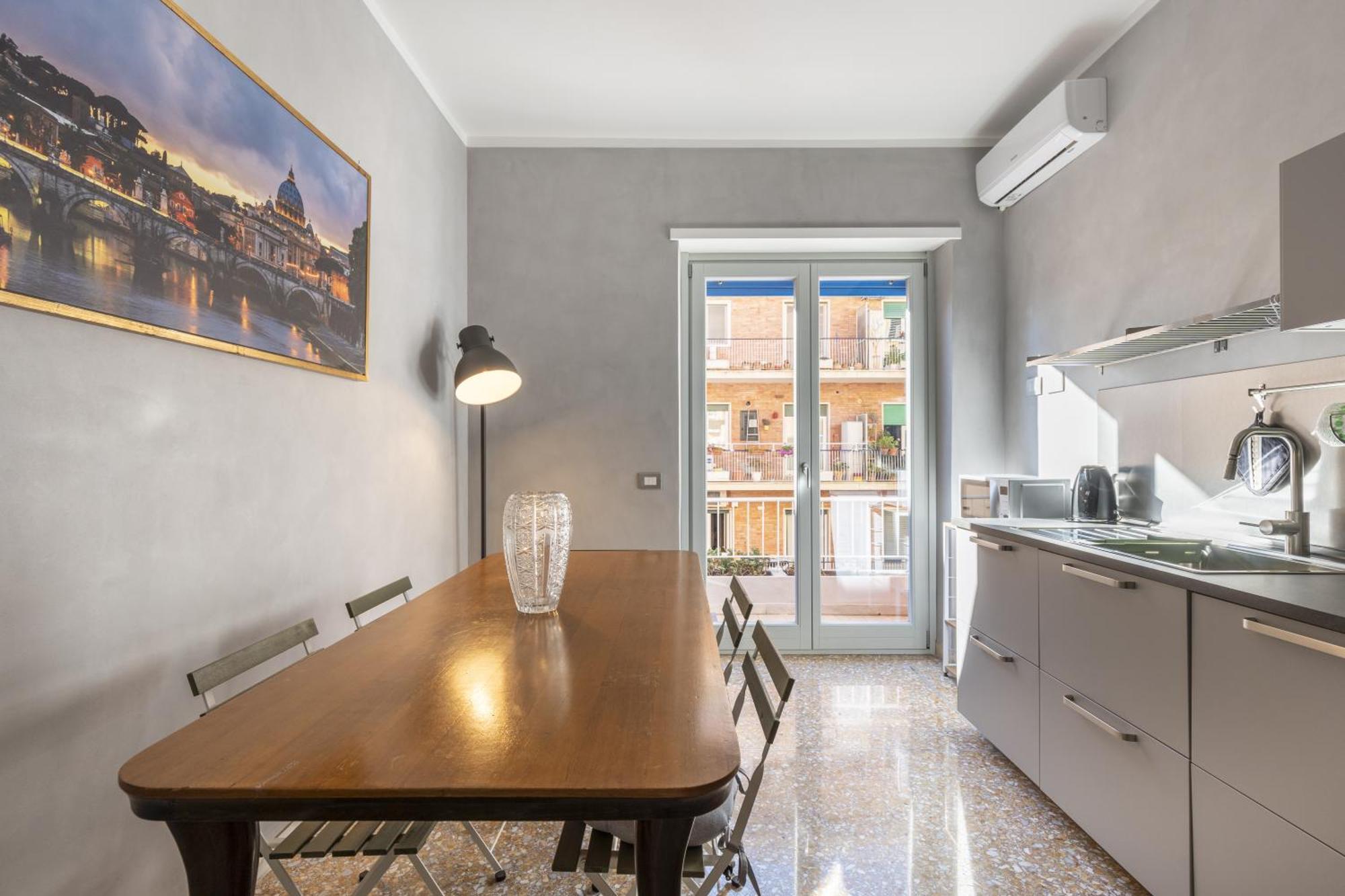 Apartment Vatican 2bedr Rome